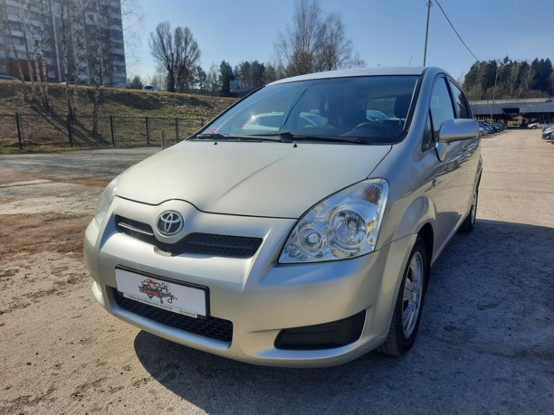 Toyota Corolla Verso III (AR10), 5 мест, 2008 г.