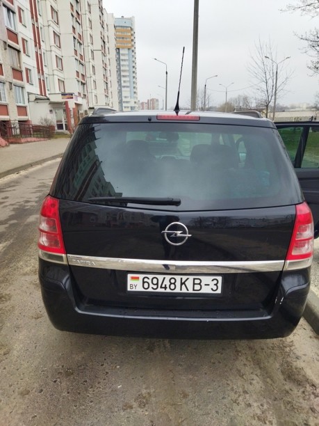 Opel Zafira B · Рестайлинг, 7 мест, 2011 г.