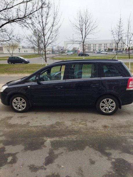 Opel Zafira B · Рестайлинг, 7 мест, 2011 г.