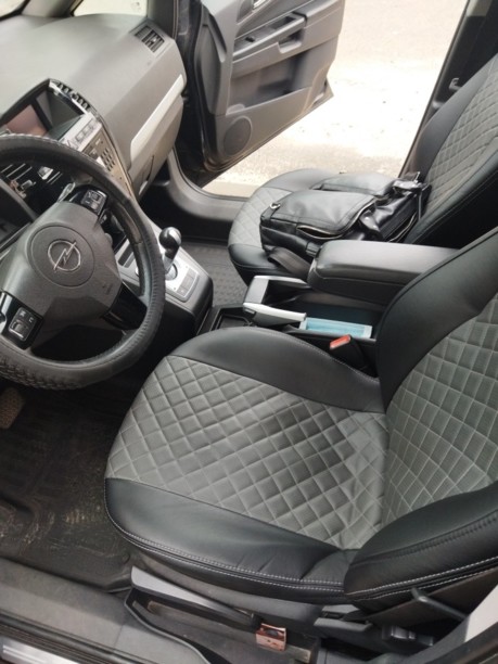 Opel Zafira B · Рестайлинг, 7 мест, 2011 г.