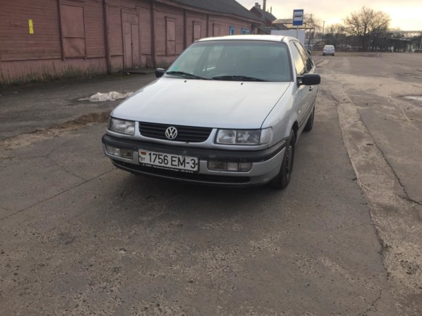 Volkswagen Passat B4, 1993 г.