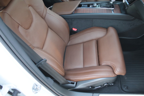 Volvo S60 II · Рестайлинг, 2020 г.