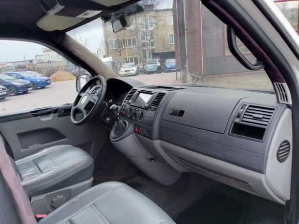Volkswagen Caravelle T5, 2004 г.