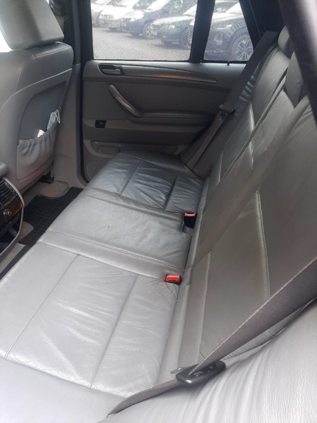 BMW X5 E53, 5 мест, 2004 г.