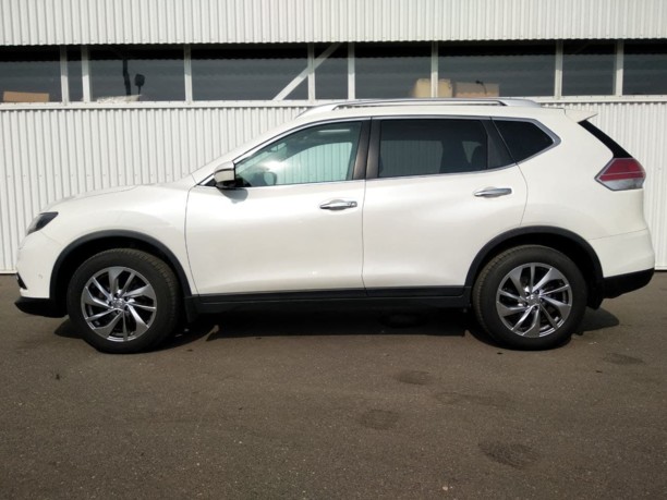 Nissan X-Trail II (T32), 5 мест, 2018 г.