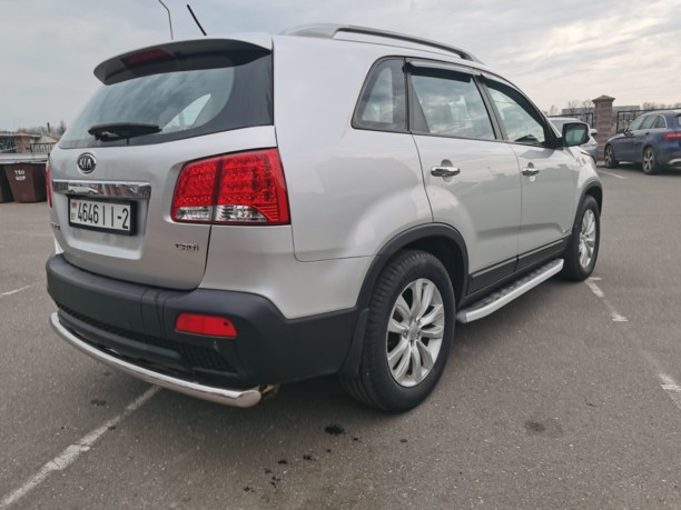 Kia Sorento II, 7 мест, 2010 г.