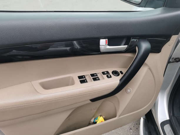 Kia Sorento II, 7 мест, 2010 г.