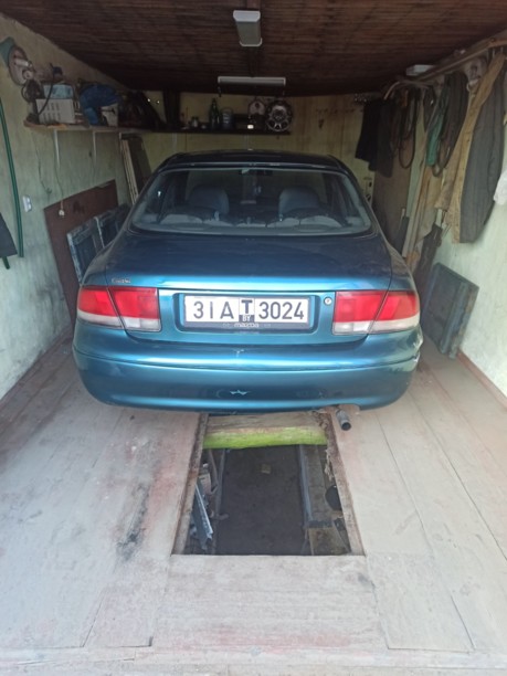 Mazda 626 GE, 1992 г.