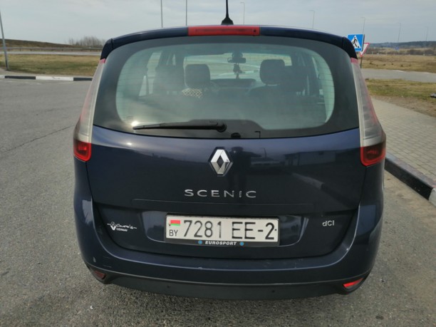 Renault Grand Scenic III, 5 мест, 2010 г.