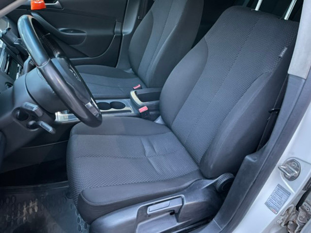 Volkswagen Passat B6, 2010 г.