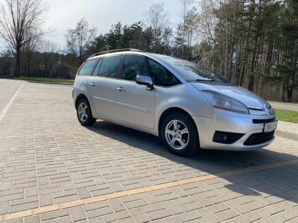 Citroen C4 Grand Picasso I, 7 мест, 2009 г.