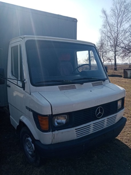 Mercedes Т1 207D - 410D, 1987 г.