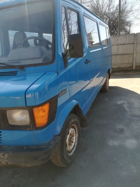 Mercedes-Benz T1 (207D-410D) 208D, 1995 г.