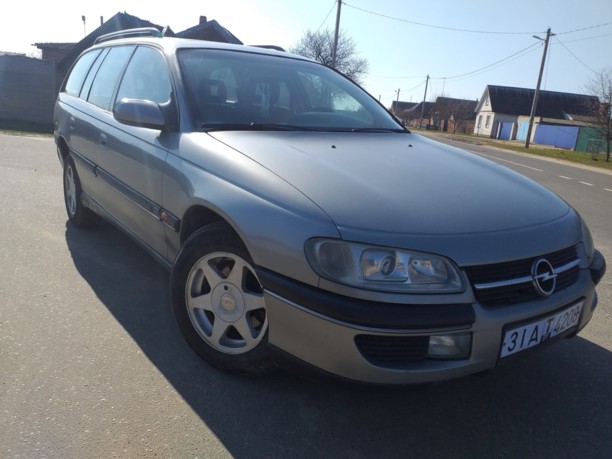 Opel Omega B, 1996 г.