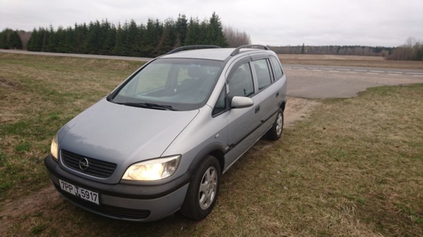 Opel Zafira A, 7 мест, 2002 г.