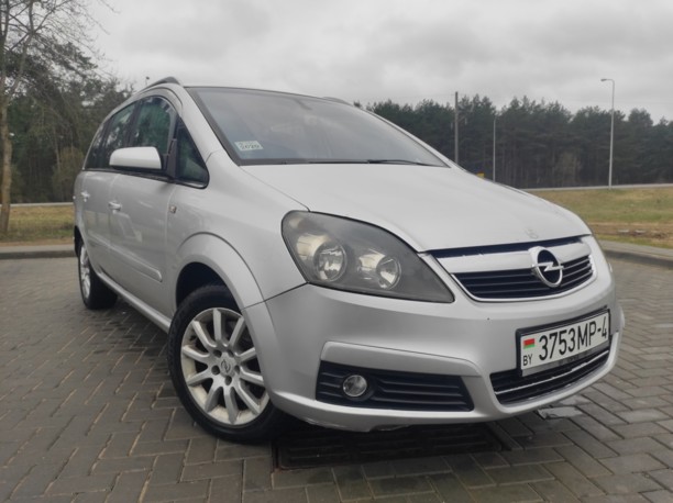 Opel Zafira B, 7 мест, 2006 г.