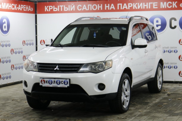 Mitsubishi Outlander XL, 7 мест, 2007 г.