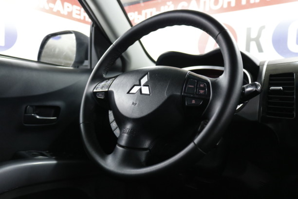 Mitsubishi Outlander XL, 7 мест, 2007 г.