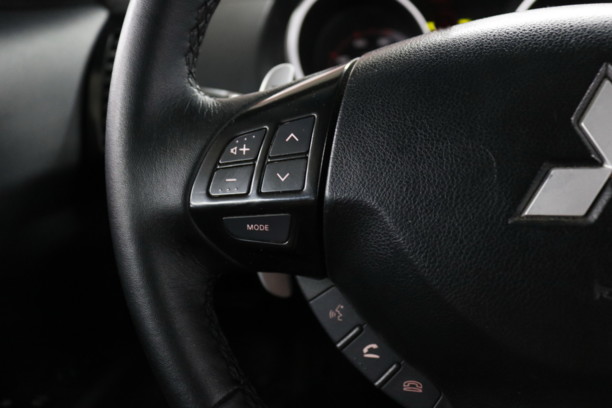 Mitsubishi Outlander XL, 7 мест, 2007 г.