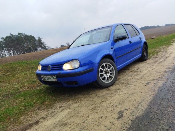 Volkswagen Golf IV, 2001 г.