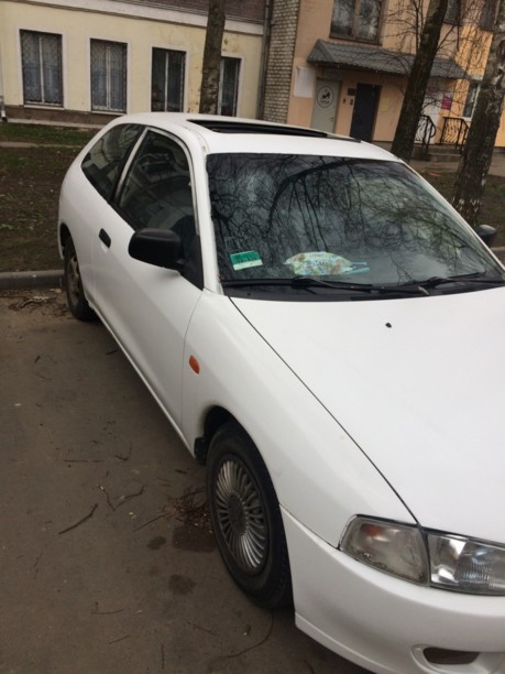 Mitsubishi Colt V, 1996 г.