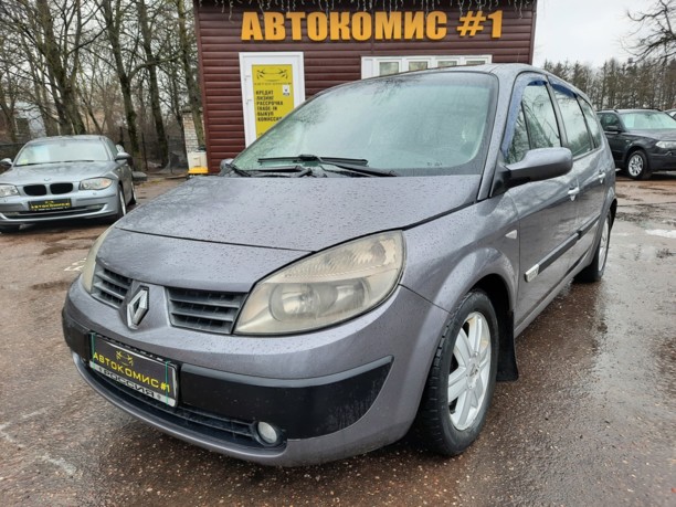 Renault Grand Scenic II, 7 мест, 2005 г.
