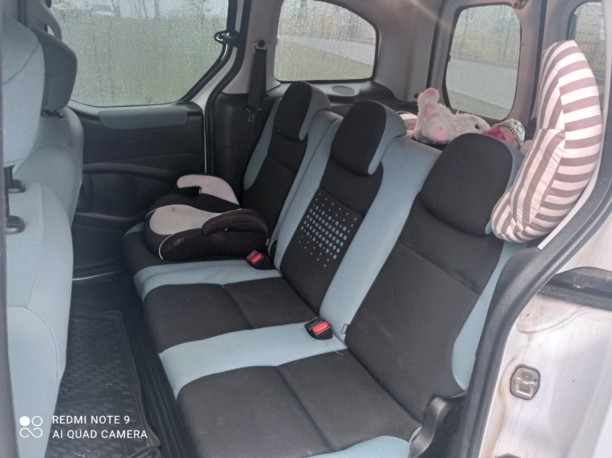 Citroen Berlingo II · Рестайлинг, 5 мест, 2012 г.