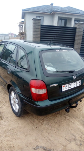 Mazda 323F, 1998 г.
