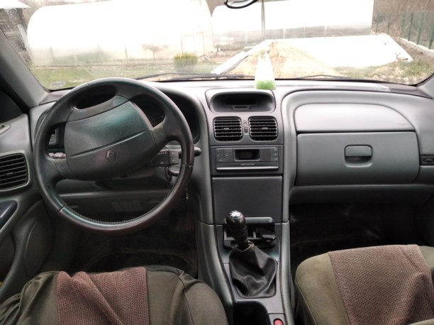 Renault Laguna I, 2000 г.