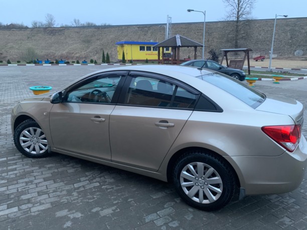 Chevrolet Cruze J300, 2011 г.