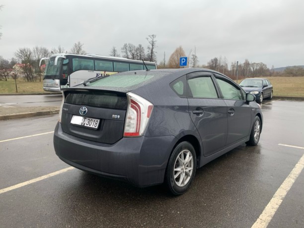 Toyota Prius III (XW30) · Рестайлинг, 2014 г.