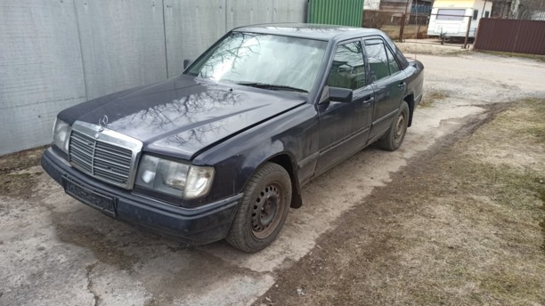 Mercedes-Benz E-Класс W124, S124, C124, A124, 1988 г.