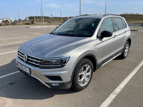 Volkswagen Tiguan II, 2019 г.