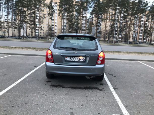 Mazda 323F, 2002 г.