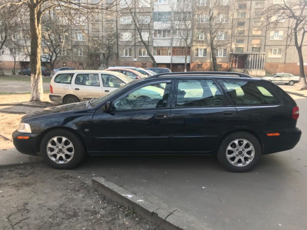 Volvo V40 I · Рестайлинг, 2000 г.