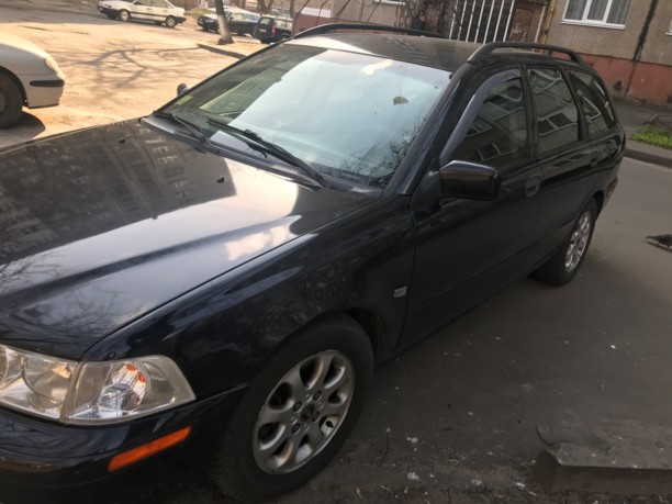 Volvo V40 I · Рестайлинг, 2000 г.