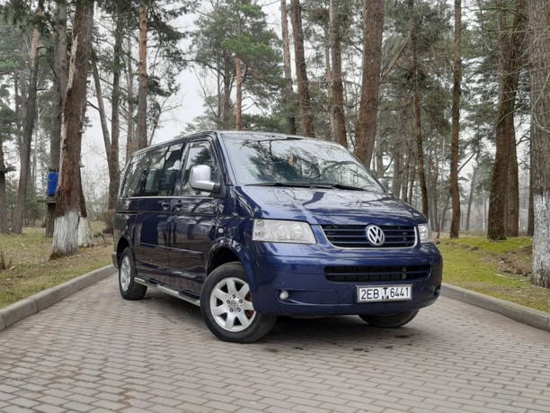 Volkswagen Multivan T5, 2004 г.