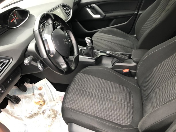 Peugeot 308 T9 · Рестайлинг, 2017 г.