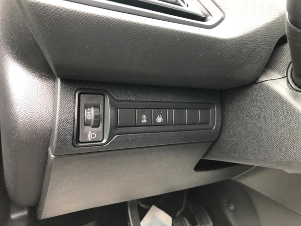 Peugeot 308 T9 · Рестайлинг, 2017 г.