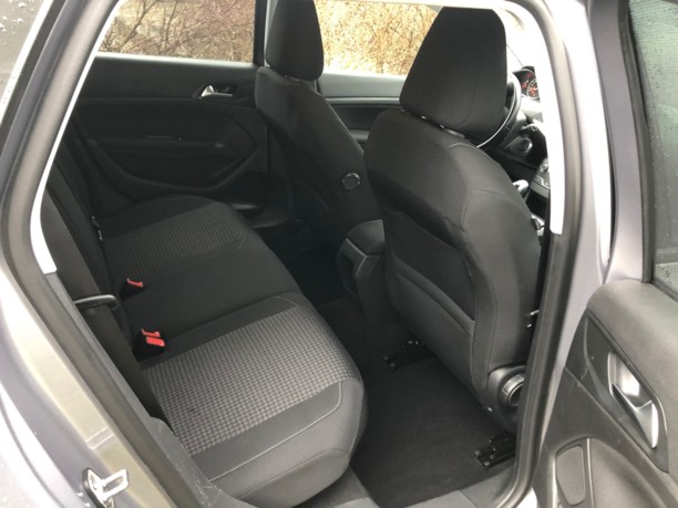 Peugeot 308 T9 · Рестайлинг, 2017 г.