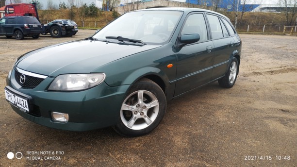 Mazda 323F, 2002 г.
