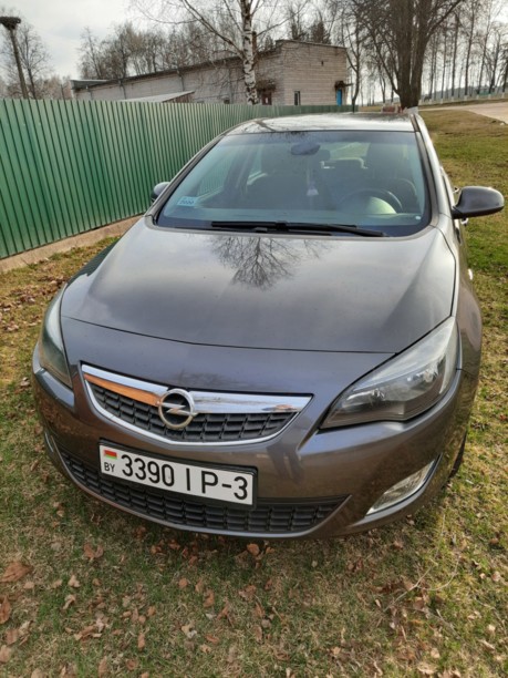 Opel Astra J, 2010 г.