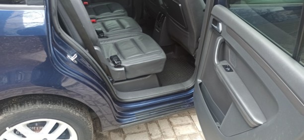 Volkswagen Touran II, 5 мест, 2013 г.