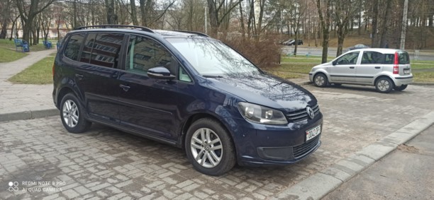 Volkswagen Touran II, 5 мест, 2013 г.