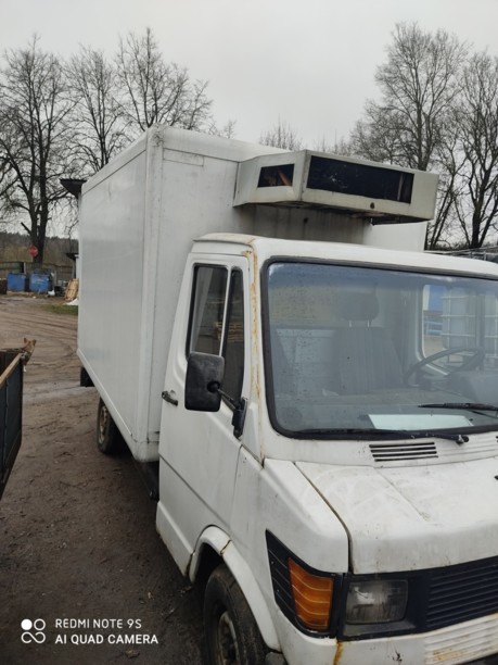 Mercedes Т1 207D - 410D, 1994 г.