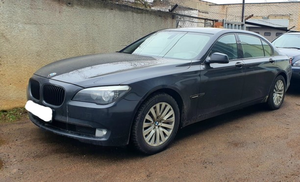 BMW 7 серия F02 (Long), 2011 г.