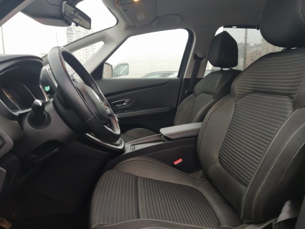 Renault Grand Scenic IV, 7 мест, 2017 г.