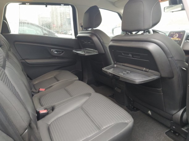Renault Grand Scenic IV, 7 мест, 2017 г.