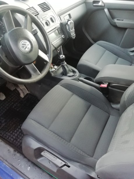 Volkswagen Touran I, 5 мест, 2005 г.