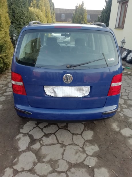 Volkswagen Touran I, 5 мест, 2005 г.